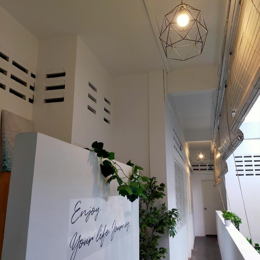 Digital Nomad House Kl Bukit Bintang - 24&7 Coworking Access Included *